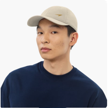 GOLFFF Pet – Beige / Goud logo